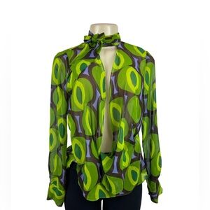 Women’s geometric retro top